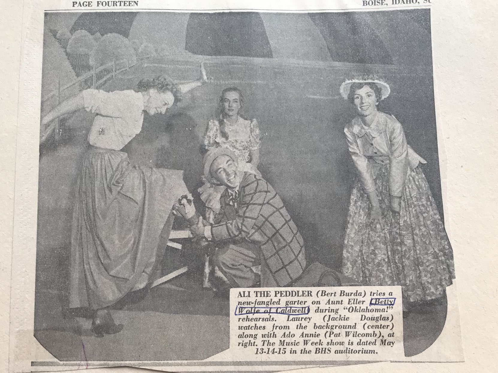 Betty Wolfe played Aunt Eller in Oklahoma